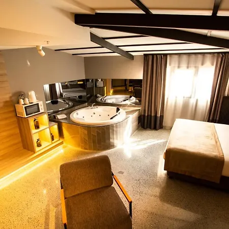 Cityloft 64 4*