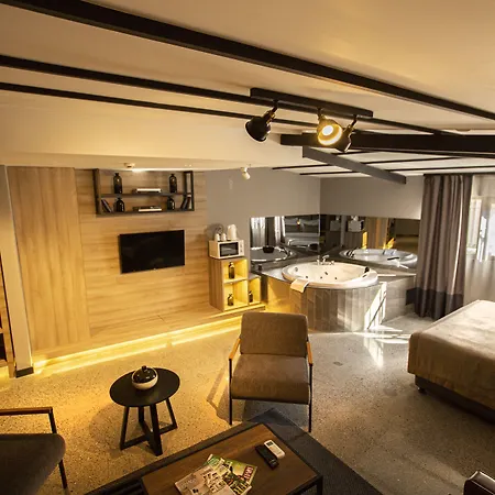 Appart hôtel Cityloft 64 4*