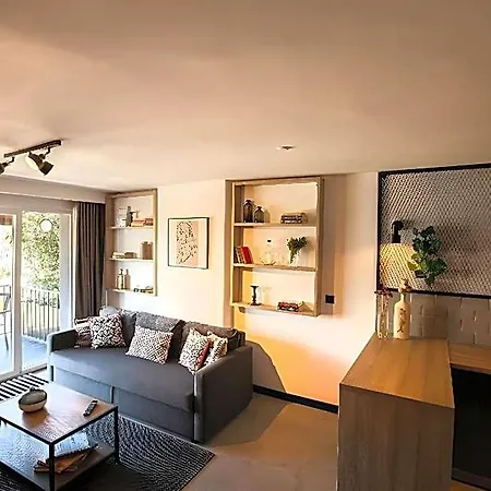 Cityloft 64 Aparthotel 4*