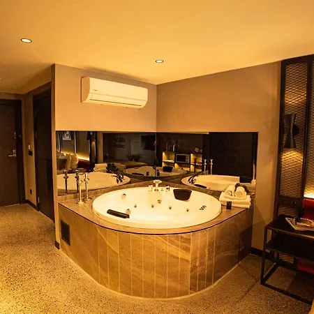 Cityloft 64 4*